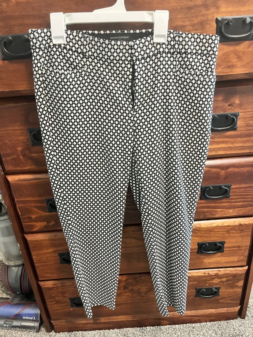 Banana Republic Black and White Printed Cropped Pants